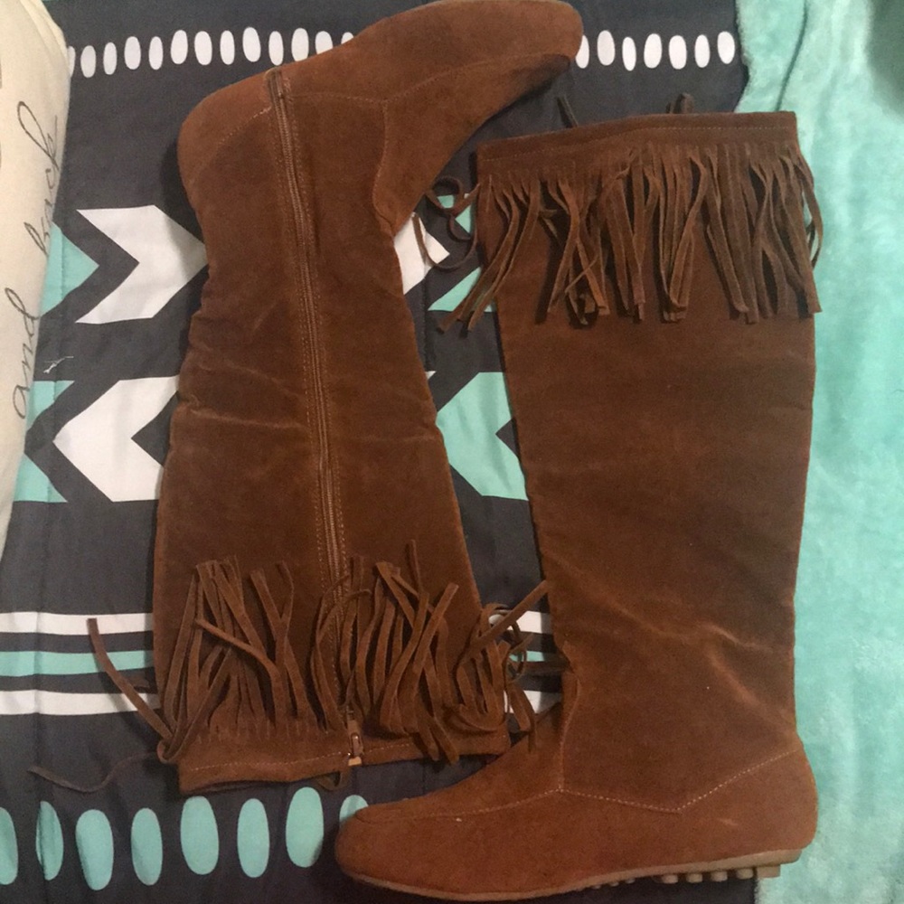 Fringe Boots